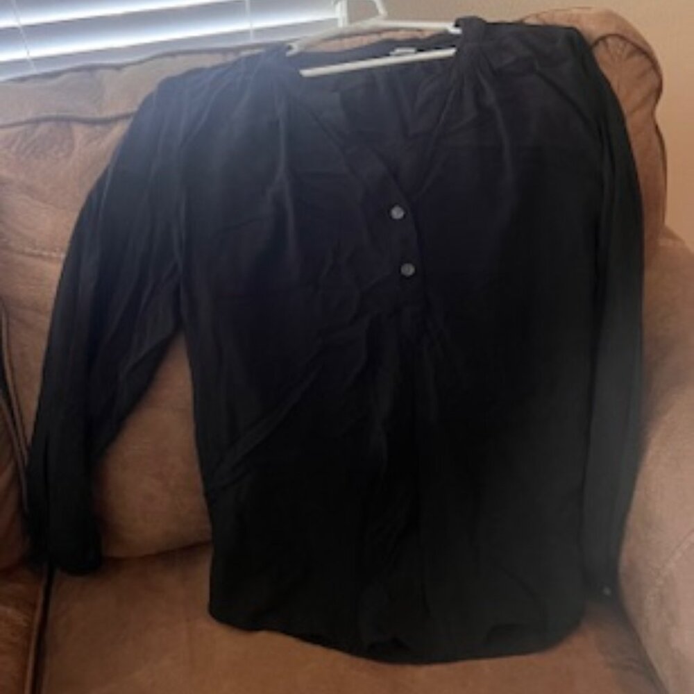 Women's Old Navy Black Peasant Blouse